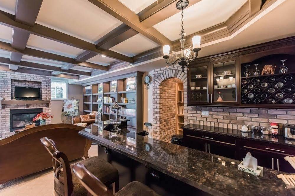 Grace Guest House Уайт-Рок Экстерьер фото